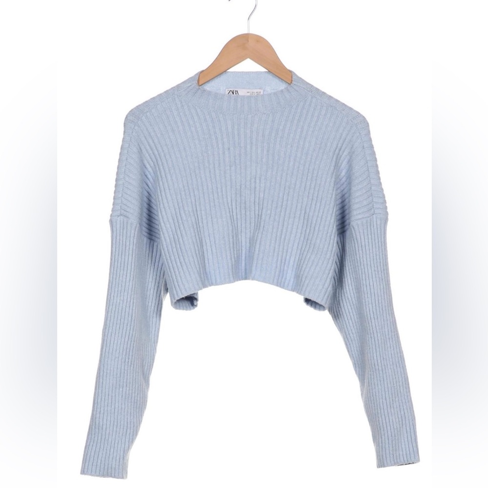 Zara Cropped Sweater🧣